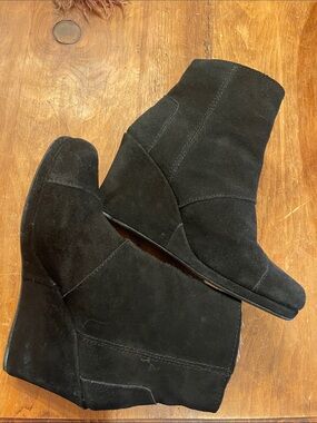 Toms Black Suede Wedge Ankle Boots